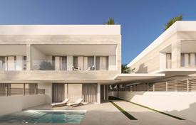 5 odalılar villa 450 m² Marbella'da, İspanya. 2,200,000 €