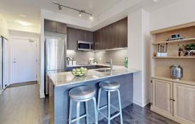 5 odalılar daire North York'da, Kanada. C$894,000