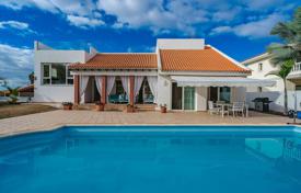 Villa – Adeje, Santa Cruz de Tenerife, Kanarya Adaları,  İspanya. 2,190,000 €