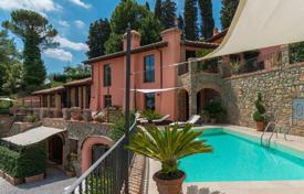 5 odalılar villa Montecatini Terme'de, İtalya. 4,900 € haftalık