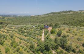 20 odalılar köşk 454 m² Perugia'da, İtalya. 950,000 €