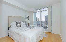 5 odalılar daire North York'da, Kanada. C$929,000