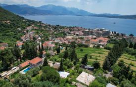 Arsa Baošići'de, Karadağ. 190,000 €