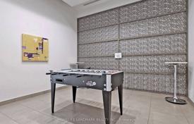 5 odalılar daire North York'da, Kanada. C$857,000