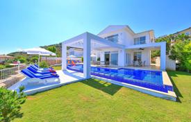 5 odalılar villa 200 m² Kash'da, Türkiye. 222,000 TRY haftalık