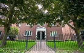 Daire – York, Toronto, Ontario,  Kanada. C$1,035,000