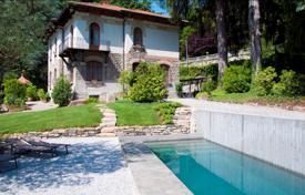 Villa – Argegno, Como Gölü, Lombardiya,  İtalya. 1,900,000 €
