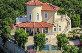 Villa – Oba, Antalya, Türkiye. $439,000