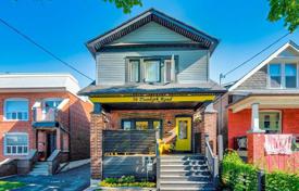 Şehir içinde müstakil ev – East York, Toronto, Ontario,  Kanada. C$1,517,000