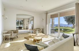Villa – Grimaud, Cote d'Azur (Fransız Rivierası), Fransa. 4,300,000 €