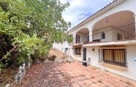 6 odalılar villa 818 m² Marbella'da, İspanya. 1,975,000 €