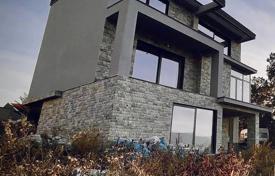 3 odalılar villa 230 m² Tivat city'da, Karadağ. 700,000 €