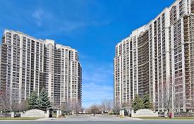 6 odalılar daire Etobicoke'de, Kanada. C$920,000