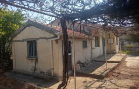 Arsa Pareklisia'da, Kıbrıs. 750,000 €