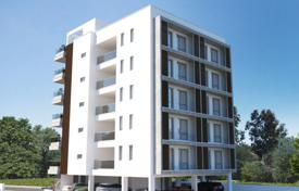 3 odalılar yeni binada daireler Larnaka'da, Kıbrıs. 275,000 €