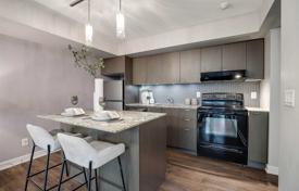 1 odalılar daire Charles Street East'da, Kanada. C$738,000