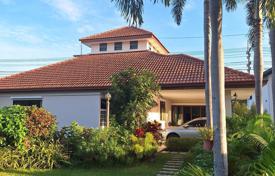 3 odalılar villa 120 m² Pattaya'da, Tayland. $391,000