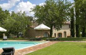 Villa – Cetona, Toskana, İtalya. 3,000,000 €