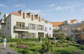 New residential complex with apartments Essonne'de, Fransa. Min.302,000 €