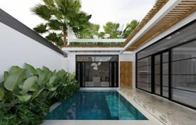 Villa – South Kuta, Bali, Endonezya. $245,000