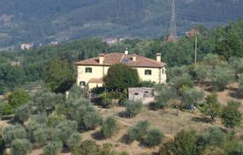 Villa – Rufina, Toskana, İtalya. 630,000 €