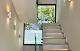 12 odalılar villa 561 m² Marbella'da, İspanya. 3,899,000 €