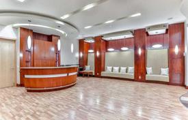6 odalılar daire North York'da, Kanada. C$1,181,000