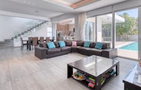 6 odalılar yazlık ev Larnaka'da, Kıbrıs. 1,500,000 €
