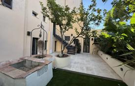 5 odalılar daire Antibes'te, Fransa. 1,385,000 €