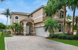 4 odalılar şehir içinde müstakil ev 238 m² Coconut Creek'da, Amerika Birleşik Devletleri. $849,000