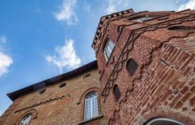 30 odalılar kale Alessandria'da, İtalya. 1,950,000 €