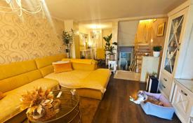 6 odalılar şehir içinde müstakil ev 154 m² Rijeka'da, Hırvatistan. 350,000 €