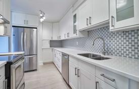 5 odalılar daire Etobicoke'de, Kanada. C$764,000