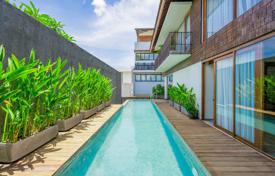 4 odalılar villa 492 m² Tibubeneng'da, Endonezya. $1,008,000