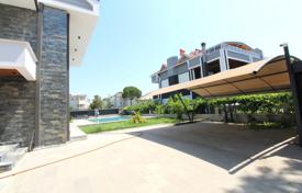 5 odalılar villa 500 m² Serik'da, Türkiye. $1,685,000