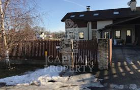 Şehir içinde müstakil ev – Mārupe, Letonya. 255,000 €