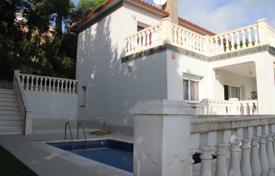 Villa – Lloret de Mar, Katalonya, İspanya. 464,000 €