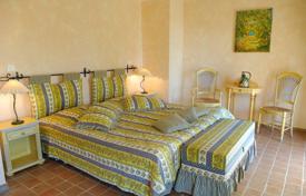 Villa – Saint-Tropez, Cote d'Azur (Fransız Rivierası), Fransa. 5,239,000 €