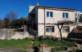 4 odalılar şehir içinde müstakil ev 140 m² Pula'da, Hırvatistan. 412,000 €