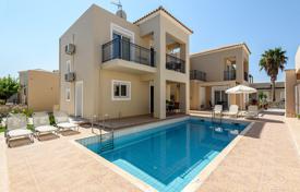 Şehir içinde müstakil ev – Hanya, Girit, Yunanistan. 299,000 €