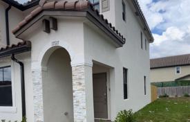 Şehir içinde müstakil ev – Homestead, Florida, Amerika Birleşik Devletleri. $505,000
