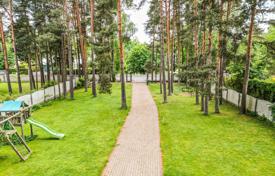 6 odalılar konak 264 m² Jurmalas pilseta'da, Letonya. 390,000 €