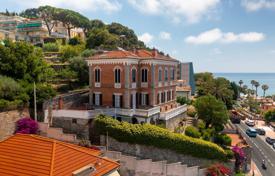 12 odalılar daire 279 m² Liguria'da, İtalya. 1,450,000 €