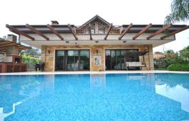 Villa – Kemer, Antalya, Türkiye. $2,412,000