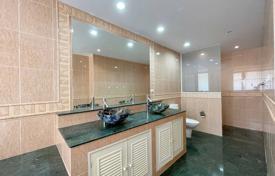 3 odalılar kondominyumda daireler 355 m² Choeng Thale'de, Tayland. $268,000