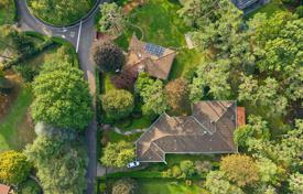 9 odalılar villa Appiano Gentile'de, İtalya. 1,900,000 €