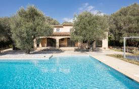 4 odalılar villa Mougins'de, Fransa. 1,995,000 €
