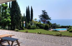 Villa – Manerba del Garda, Lombardiya, İtalya. 7,500,000 €