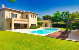 6 odalılar villa 400 m² Mora'da, Yunanistan. 1,480,000 €