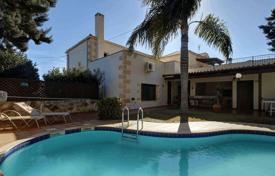 Arsa Kolymvari'de, Yunanistan. 800,000 €